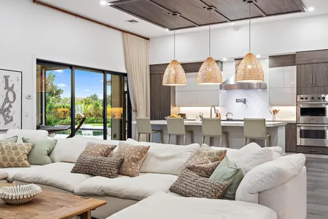 $5,750,000 | 6634 Audubon Trace West, West Palm Beach, FL 33412