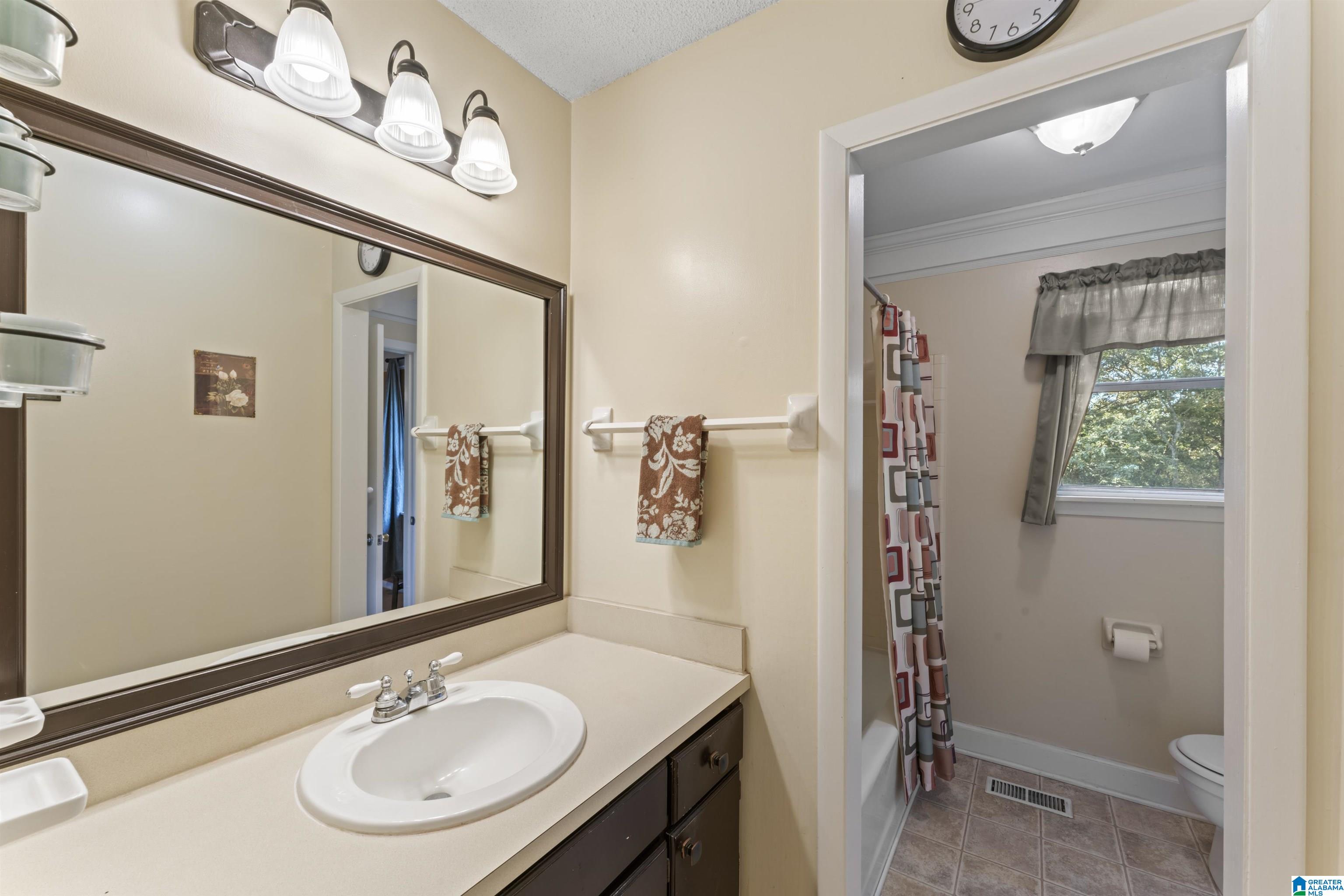 1702 Gardenridge Road Gardendale, AL 35071 - Photo 20 of 38