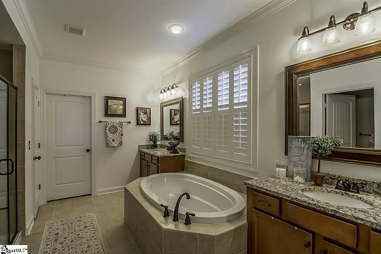 409 Chillingham Court Fountain Inn, SC 29644 - Photo 23 of 36 Gallery Image 23
