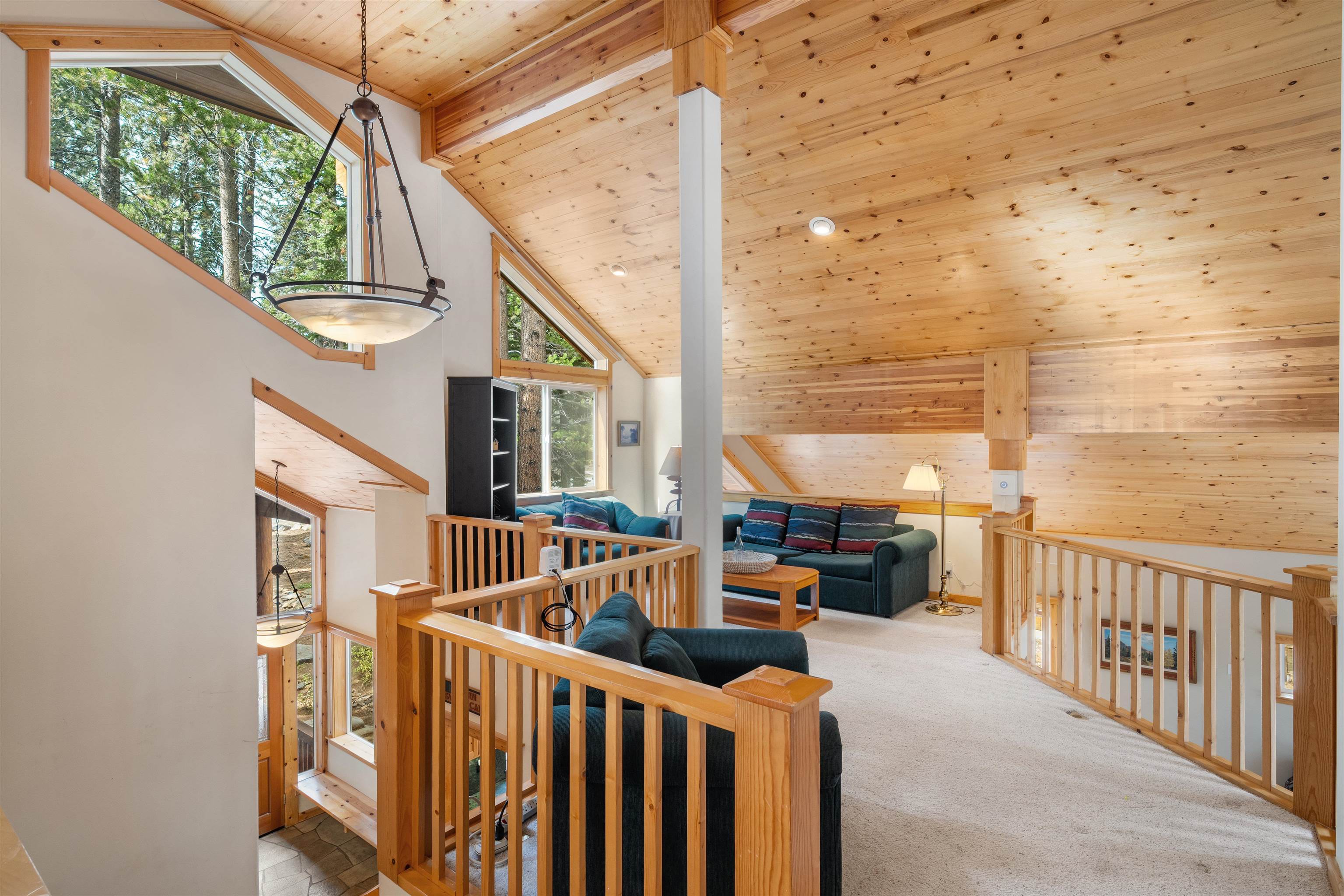 12851 Ski View Loop Truckee, CA 96161 - Photo 17 of 28 a view of balcony with couch