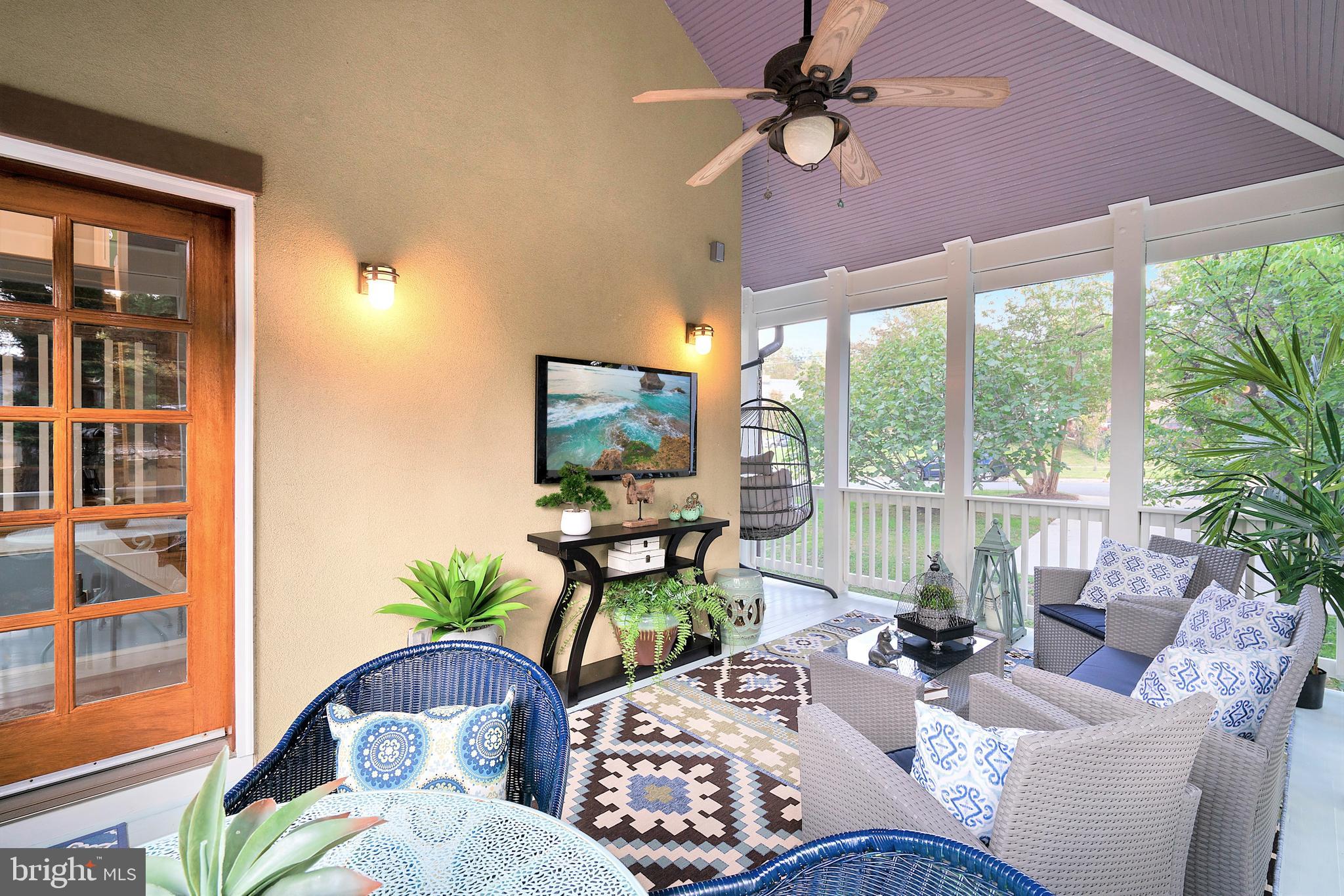 9100 Warren Street Silver Spring, MD 20910 - Photo 29 of 67 PORCH READING NOOK AREA PLUS CEILING FAN & LIGHTS