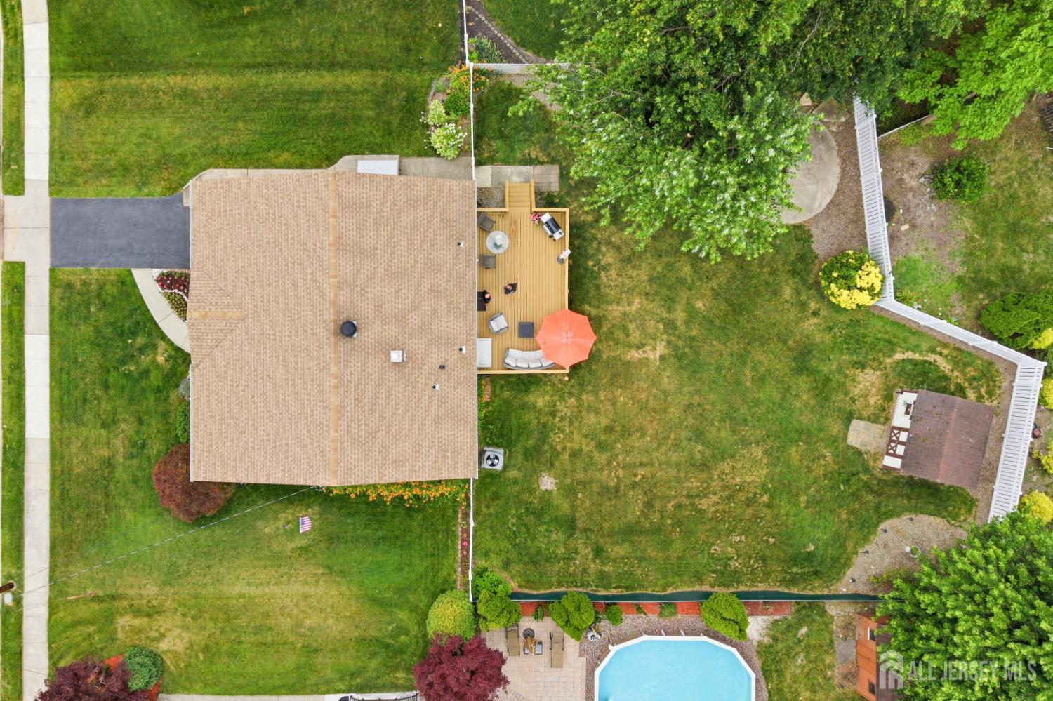9 Brox Road Edison, NJ 08817 - Photo 35 of 38