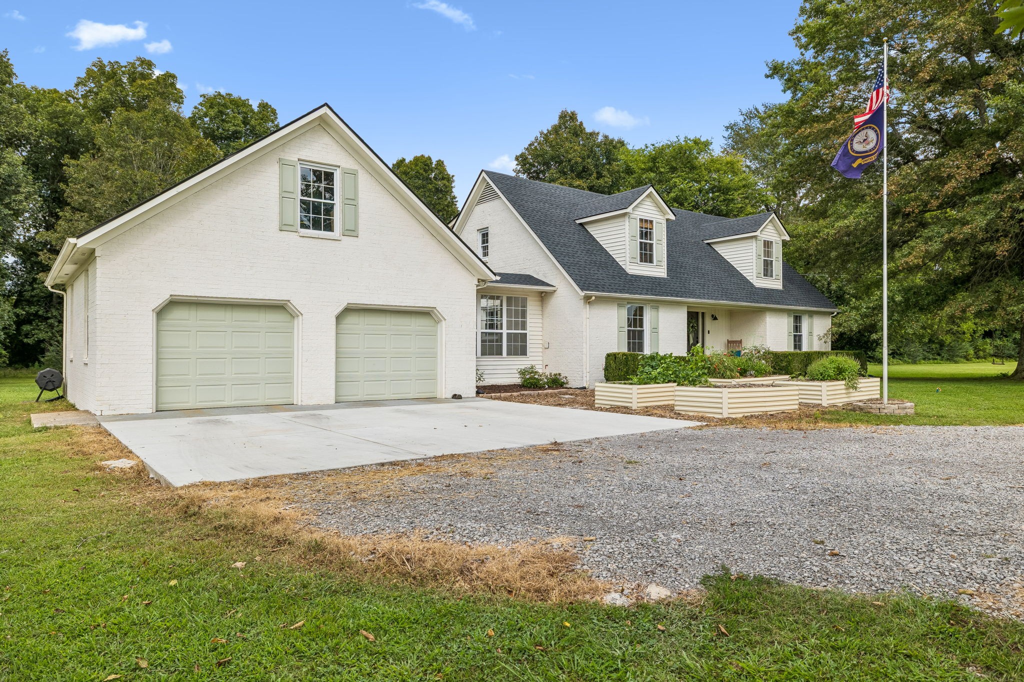 912 River Barfield Road Murfreesboro, TN 37128 - Photo 5 of 97 Gallery Image 5