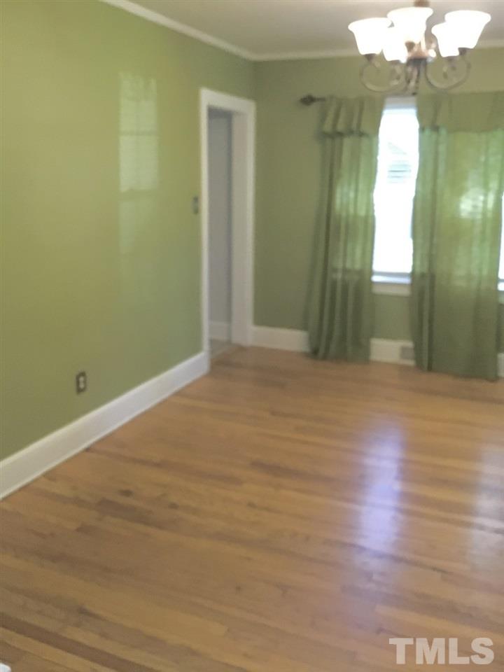 650 Oxford Road Roxboro, NC 27573 - Photo 5 of 23