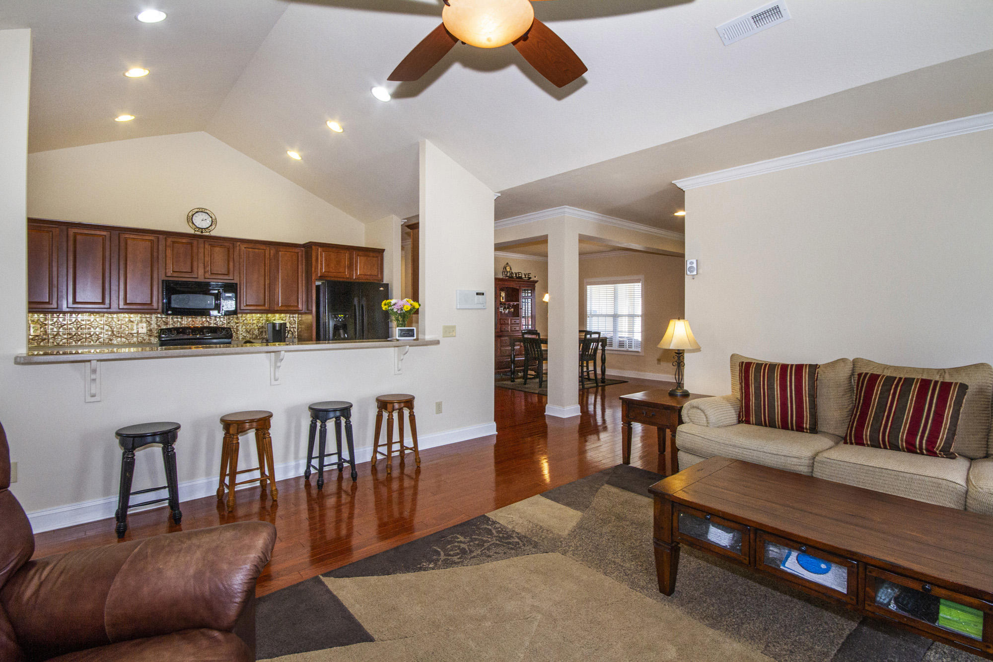 136 Fallberry Street Oak Ridge, TN 37830 - Photo 10 of 33 KItchen open to Family Room