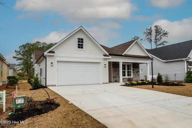 $525,000 | 1073 Ridge Walk Way Northwest, Calabash, NC 28467