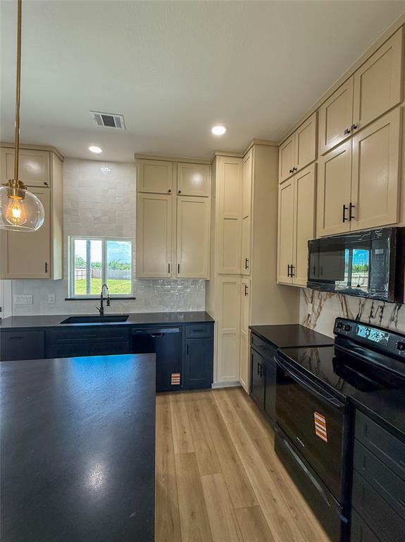 501 North Cleburne Whitney Road Rio Vista, TX 76093 - Photo 6 of 25