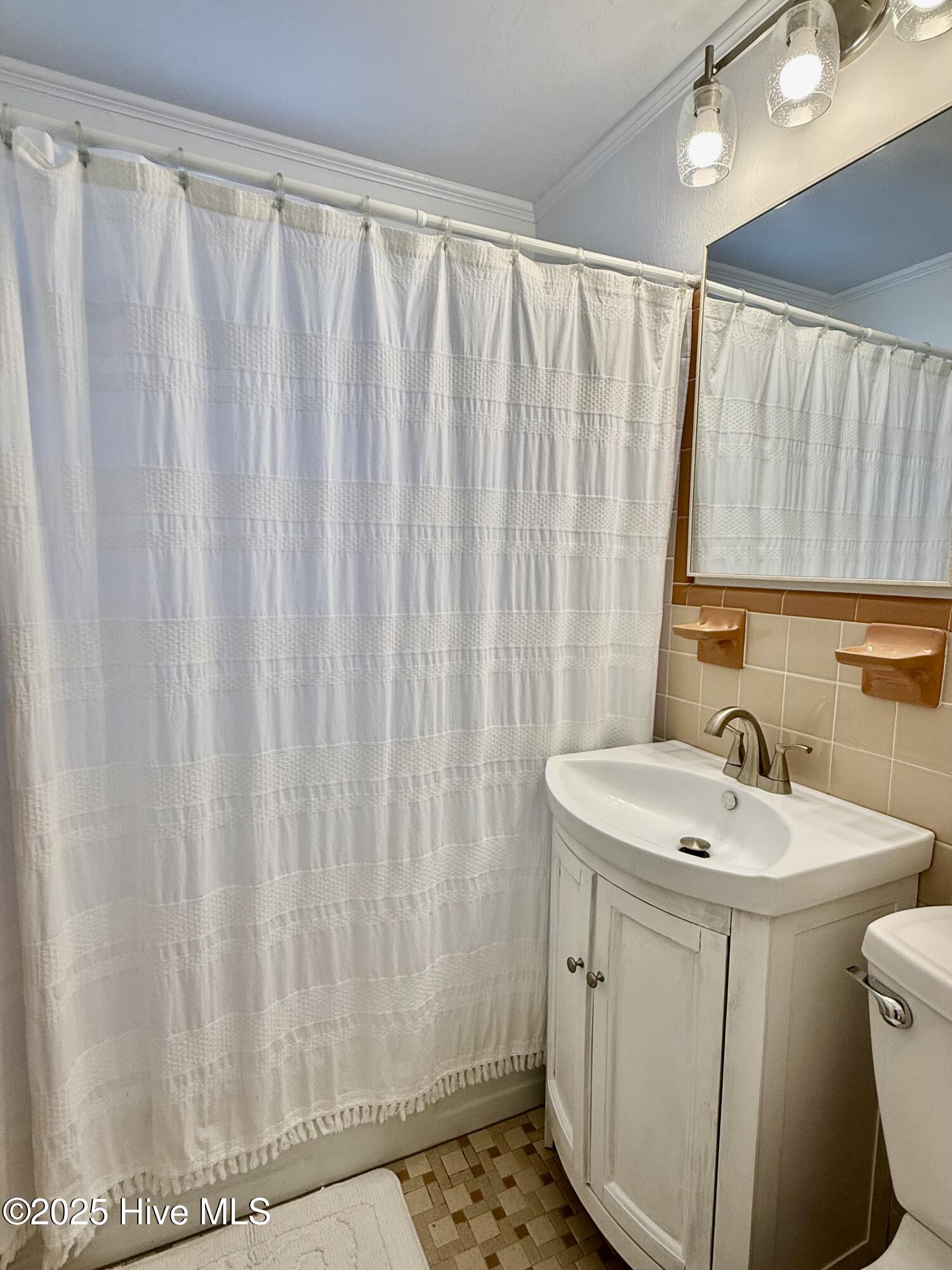209 Hawthorne Road Edenton, NC 27932 - Photo 22 of 38 bath