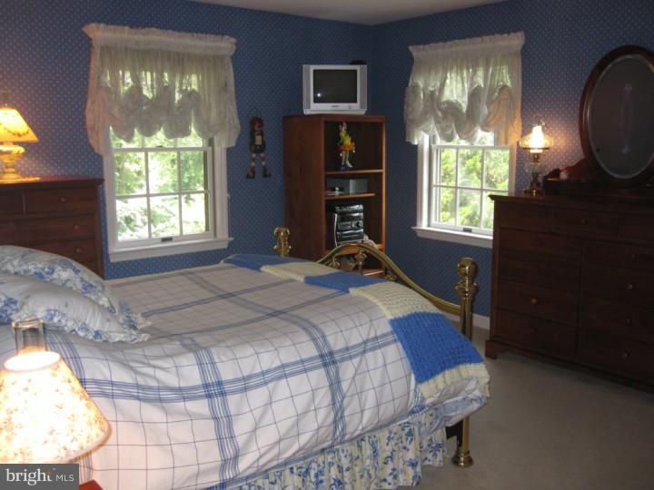 60 Seminary Road Glenmoore, PA 19343 - Photo 15 of 25 Bedroom 3