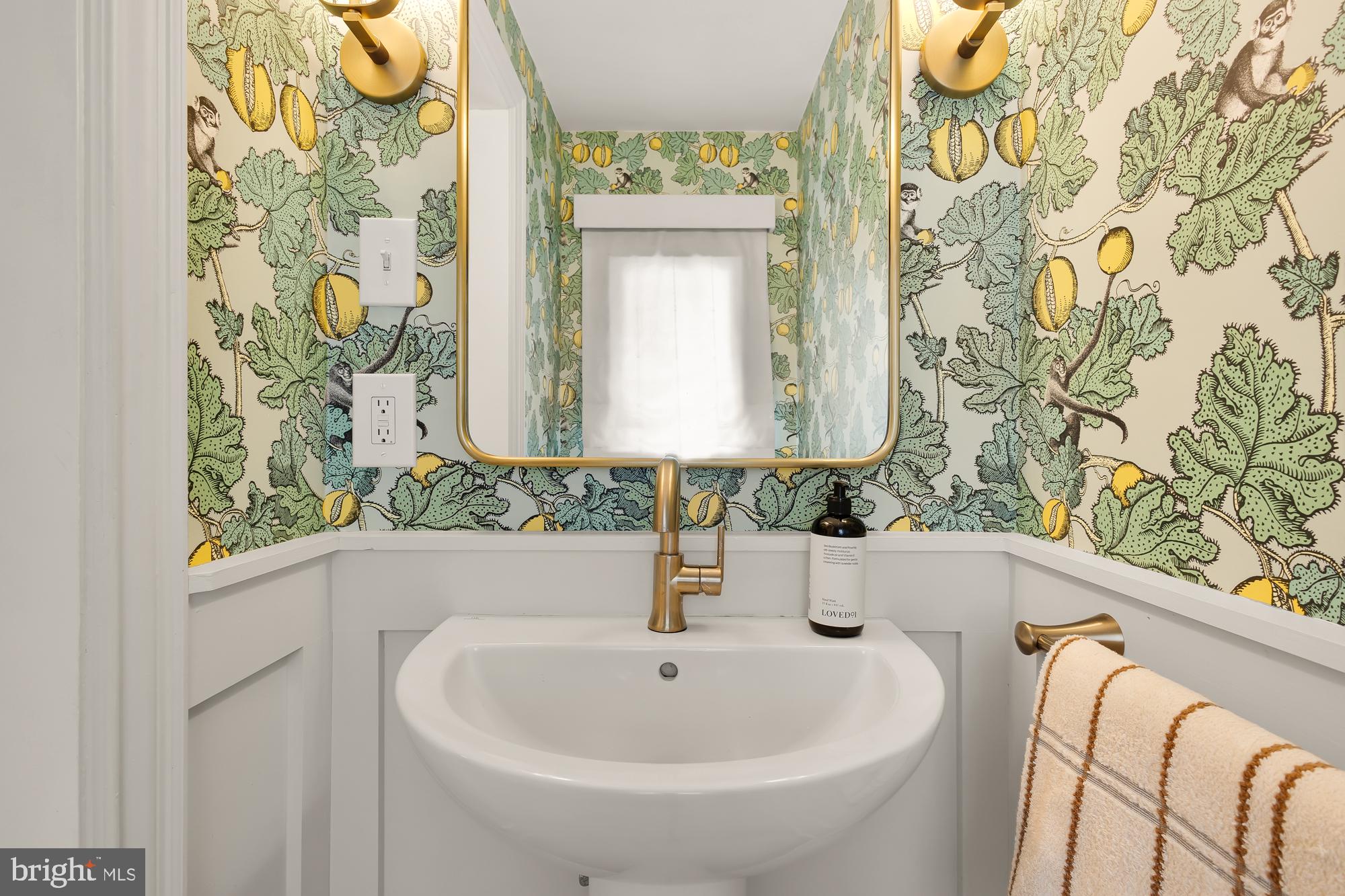 3536 Appleton Street Northwest Washington, DC 20008 - Photo 15 of 77