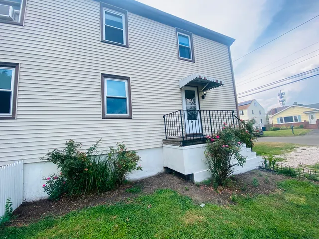 $2,150 | 35 Harding Avenue, Stratford, CT 06615
