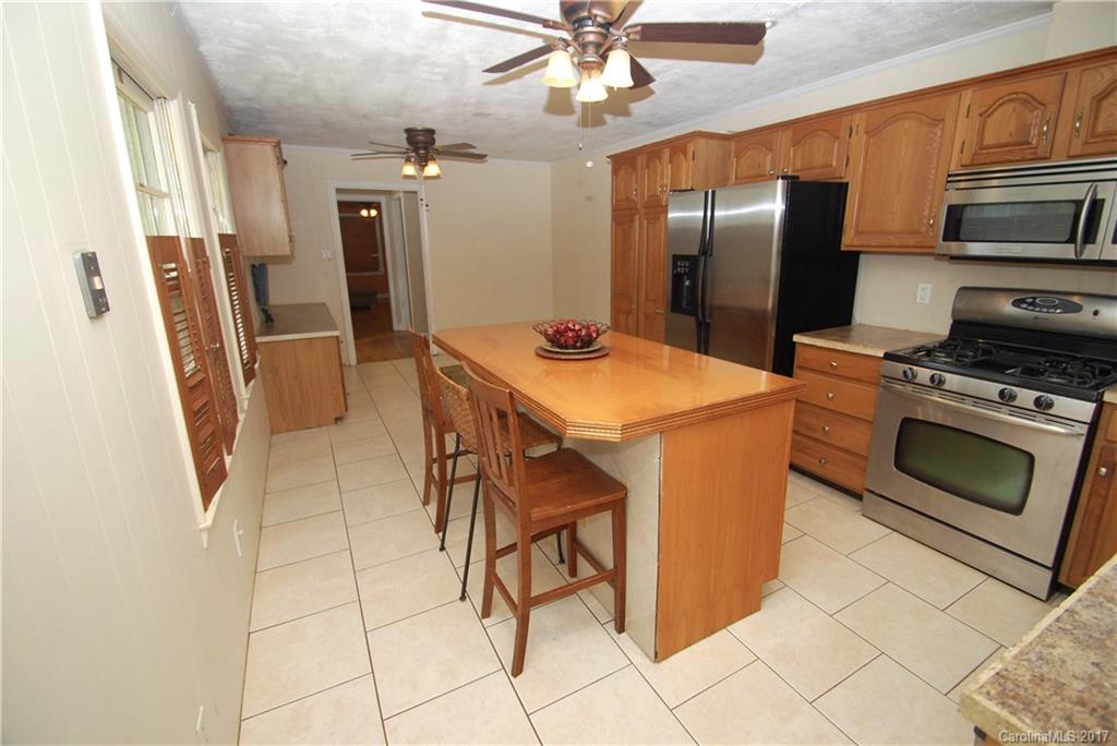 3929 Rockfern Road Charlotte, NC 28217 - Photo 6 of 23 Gallery Image 6