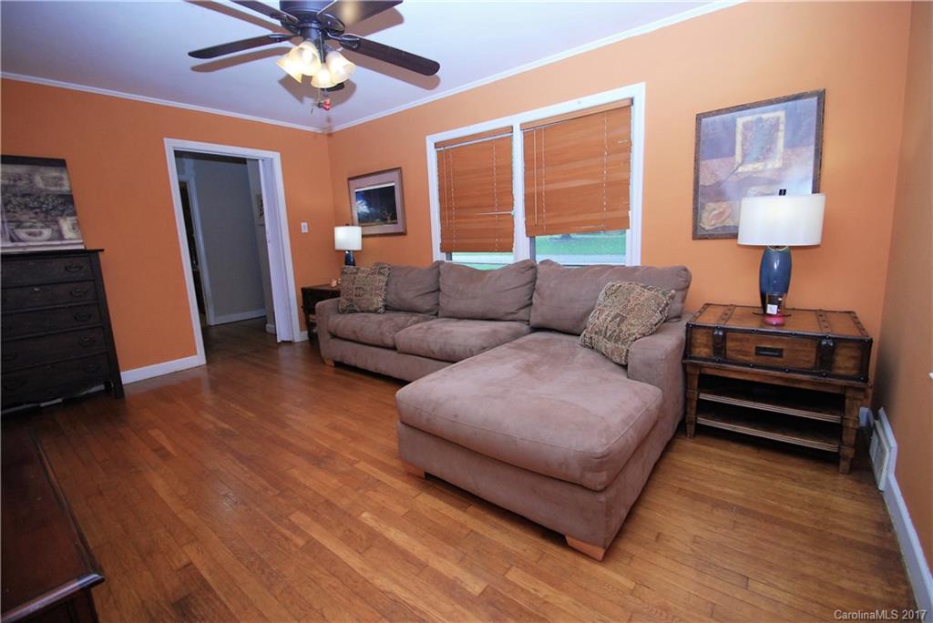 3929 Rockfern Road Charlotte, NC 28217 - Photo 8 of 23 Gallery Image 8