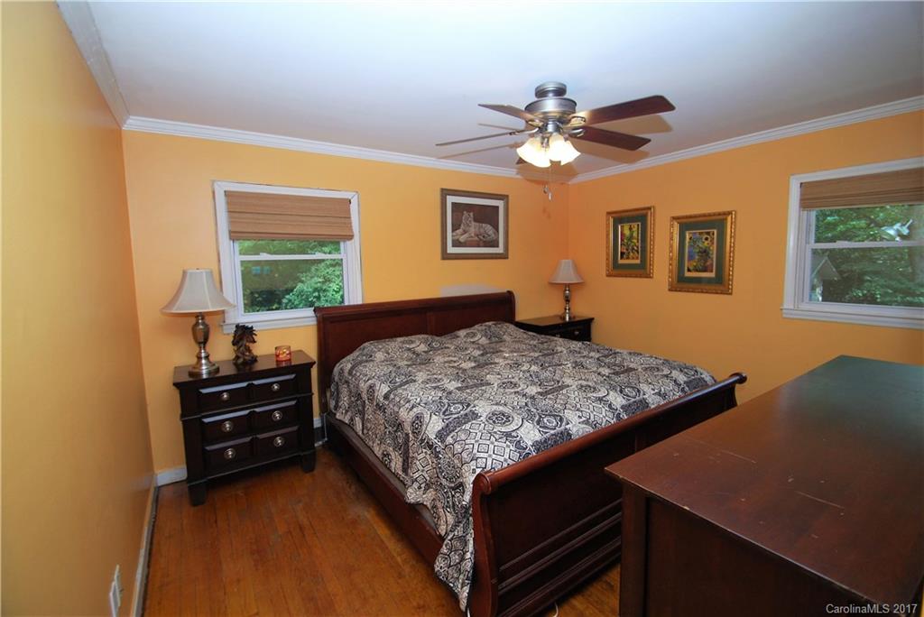 3929 Rockfern Road Charlotte, NC 28217 - Photo 10 of 23 Gallery Image 10