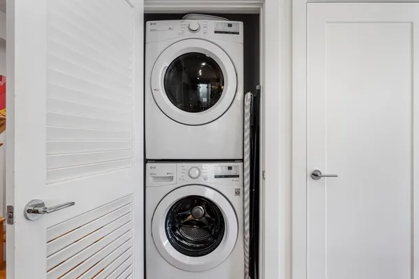 $4,400 | 49 Rogers Street, Unit 7, Boston, MA 02127