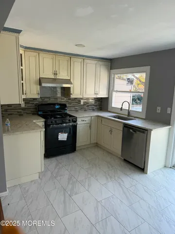 $3,000 | 127 Mill Street, Toms River, NJ 08757