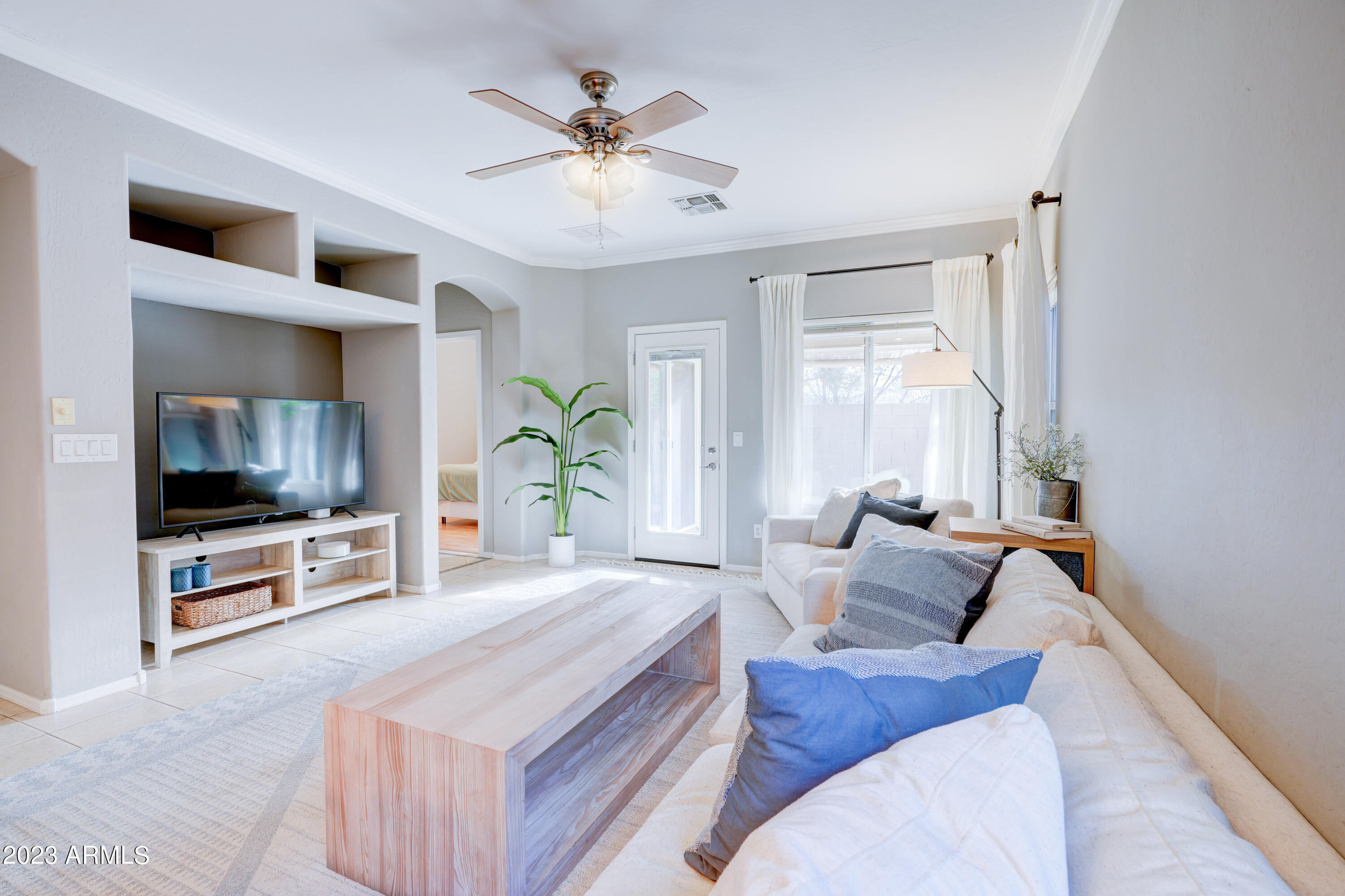 1743 South Rome Street Gilbert, AZ 85295 - Photo 13 of 35 1743 S Rome st-23