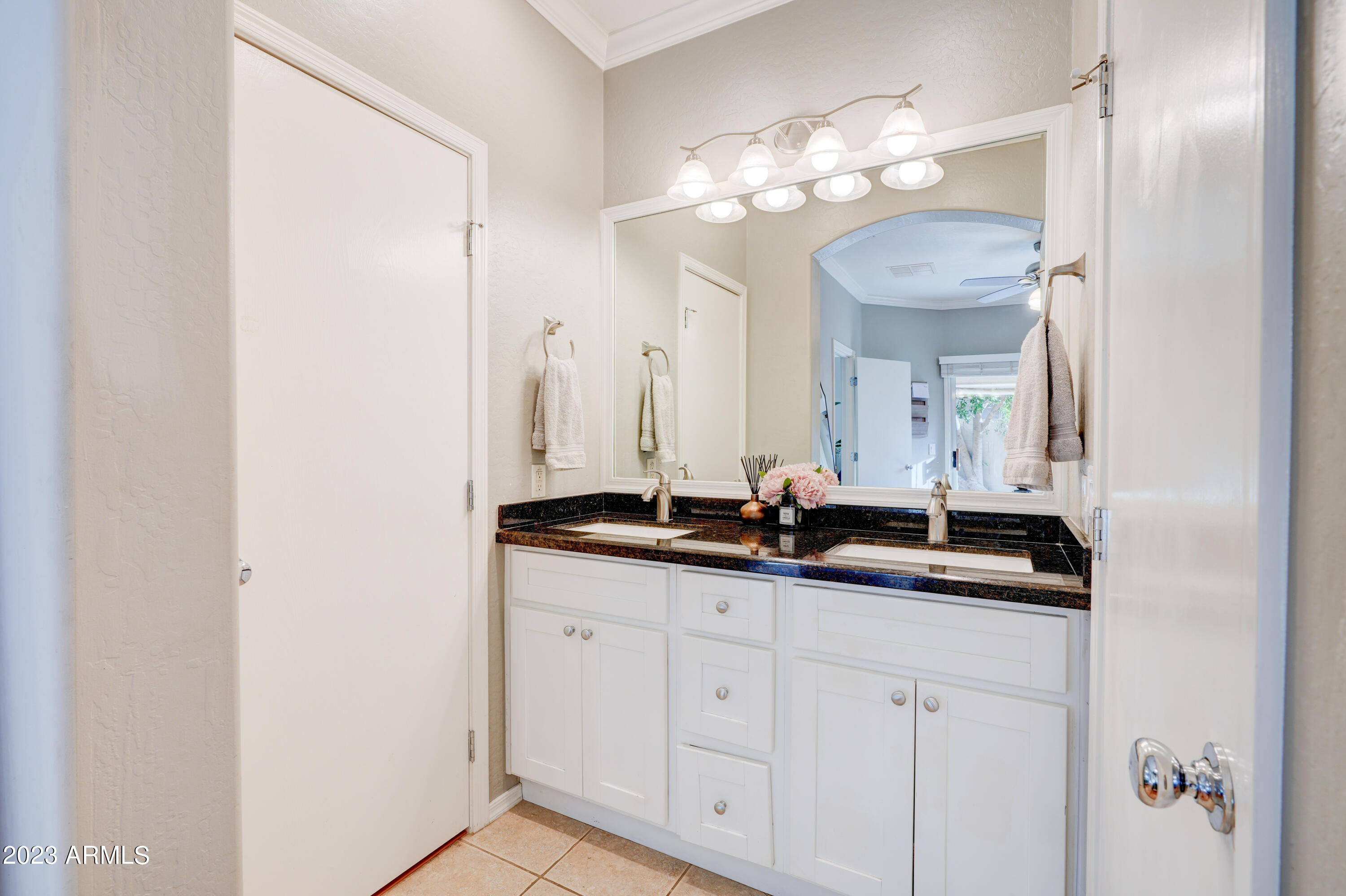 1743 South Rome Street Gilbert, AZ 85295 - Photo 17 of 35 1743 S Rome st-17