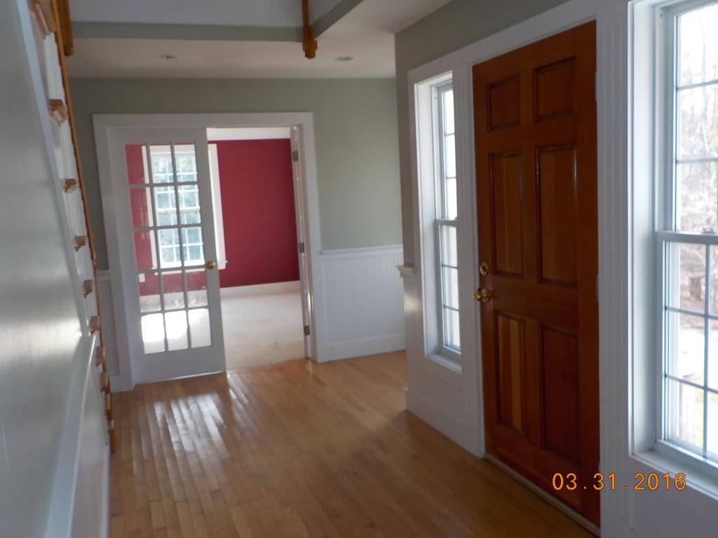 31 Stingy River Road Epping, NH 03042 - Photo 3 of 24