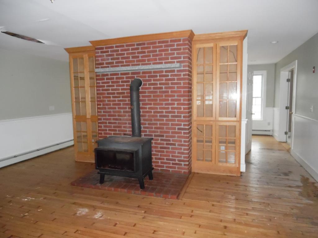31 Stingy River Road Epping, NH 03042 - Photo 6 of 24