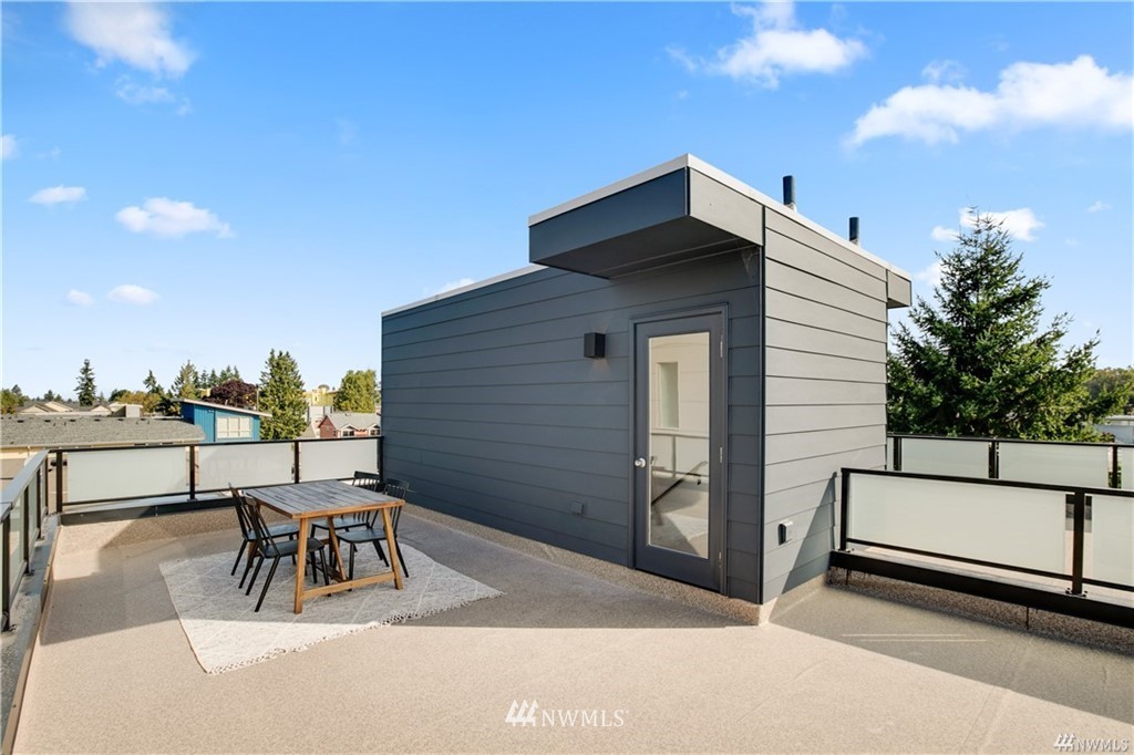 716 North Allen Place Seattle, WA 98103 - Photo 5 of 5