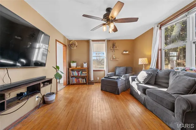 $95,000 | 317 South Hickory Street, Bunker Hill, IL 62014