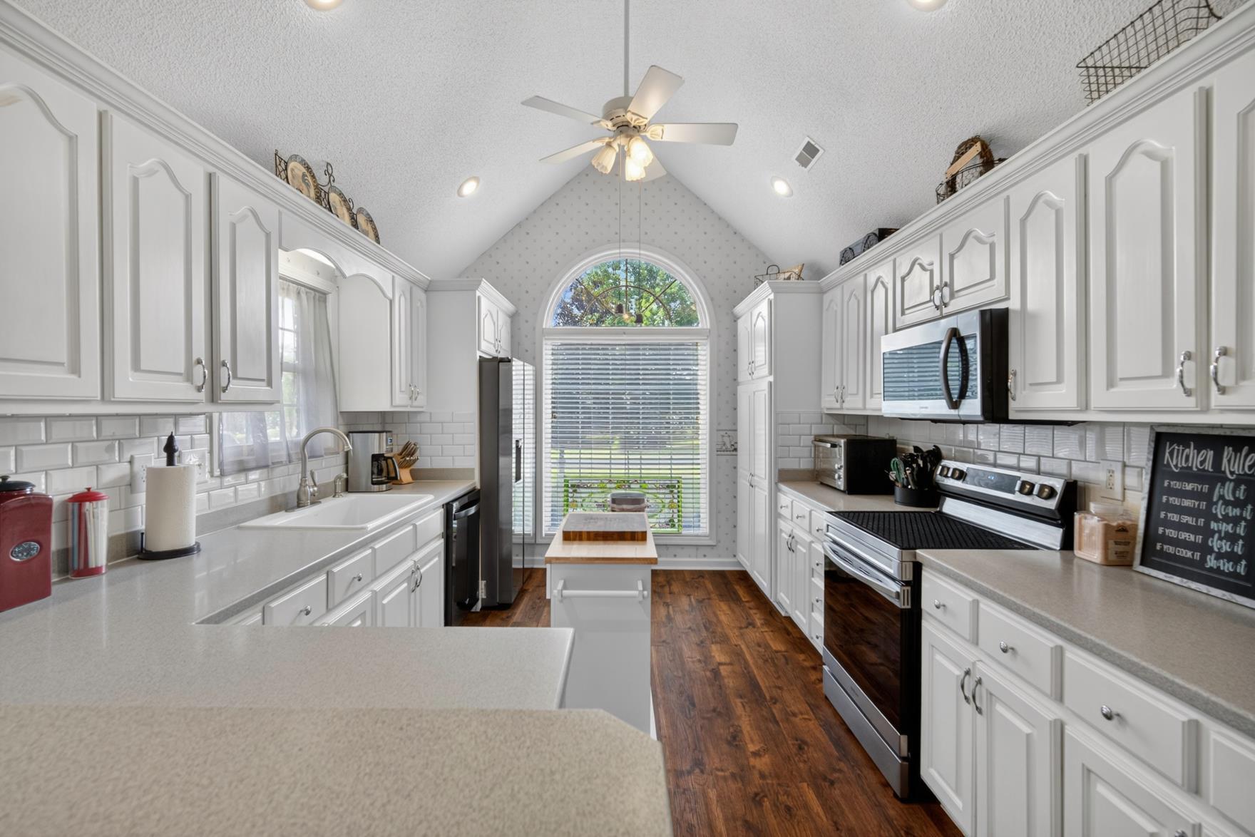 256 Ridge Lake Drive Manning, SC 29102 - Photo 15 of 47
