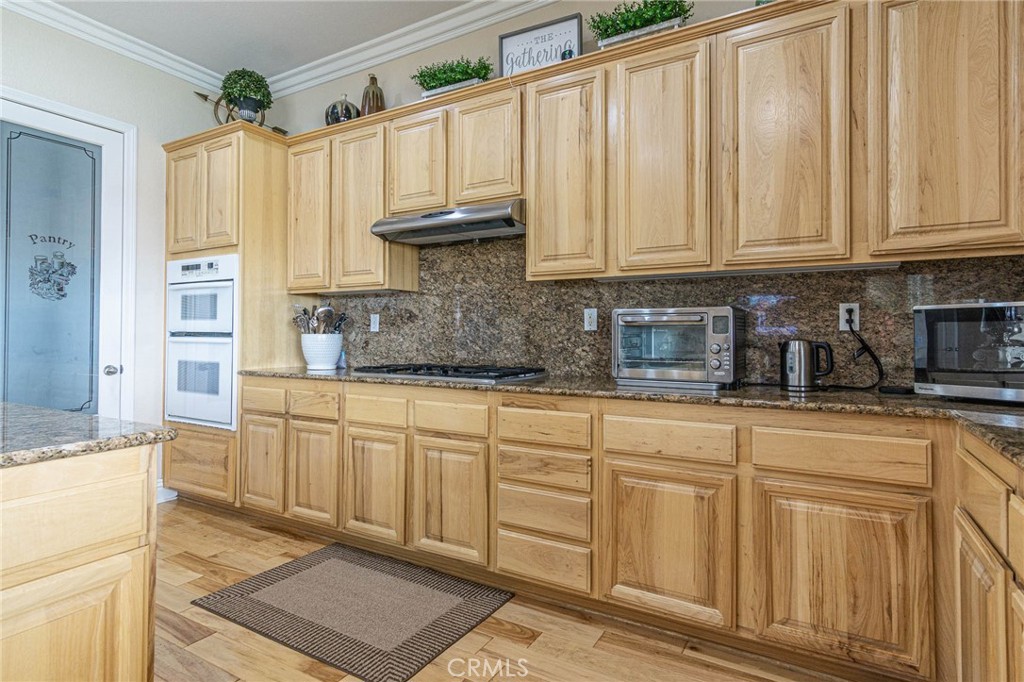 12348 Winesap Road Apple Valley, CA 92308 - Photo 7 of 51