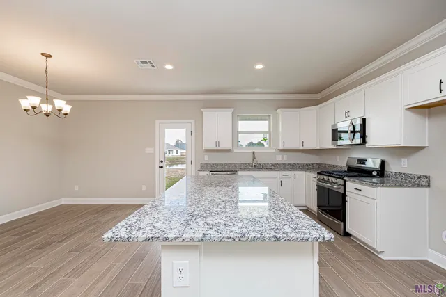 $2,400 | 39234 Blue Heron Court, Prairieville, LA 70769