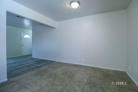 1043 Peg Street Ridgecrest, CA 93555 - Photo 9 of 45 a view of an empty room