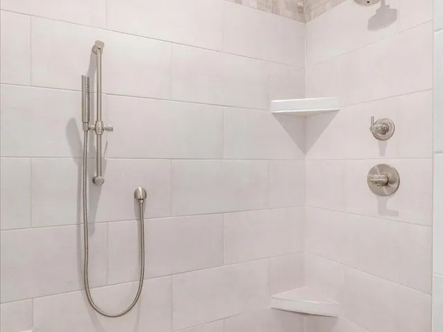 $929,900 | 2467 Sydney Lane, Hudson, WI 54016