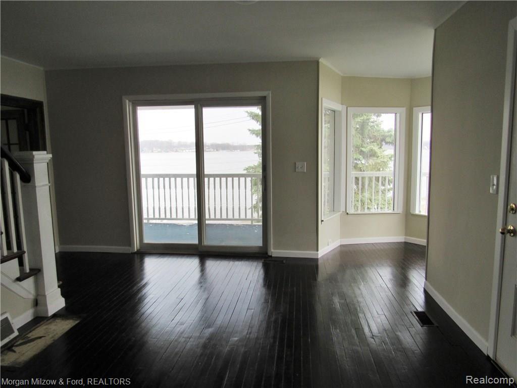 4048 Hunt Road Lapeer, MI 48446 - Photo 3 of 17 3.JPG