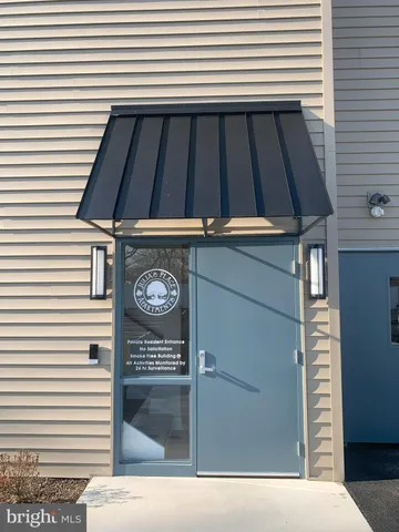 $1,900 | 168 Haddon Avenue, Unit A, West Berlin, NJ 08091