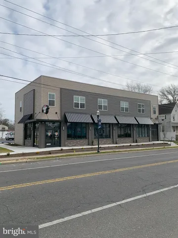 $1,900 | 168 Haddon Avenue, Unit A, West Berlin, NJ 08091