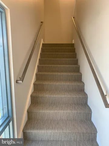 $1,900 | 168 Haddon Avenue, Unit A, West Berlin, NJ 08091