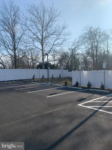 $1,900 | 168 Haddon Avenue, Unit A, West Berlin, NJ 08091