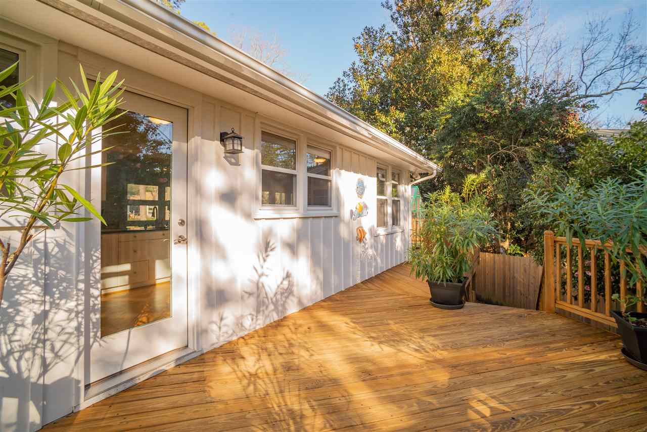 3403 Leonard Street Raleigh, NC 27607 - Photo 16 of 22 Deck
