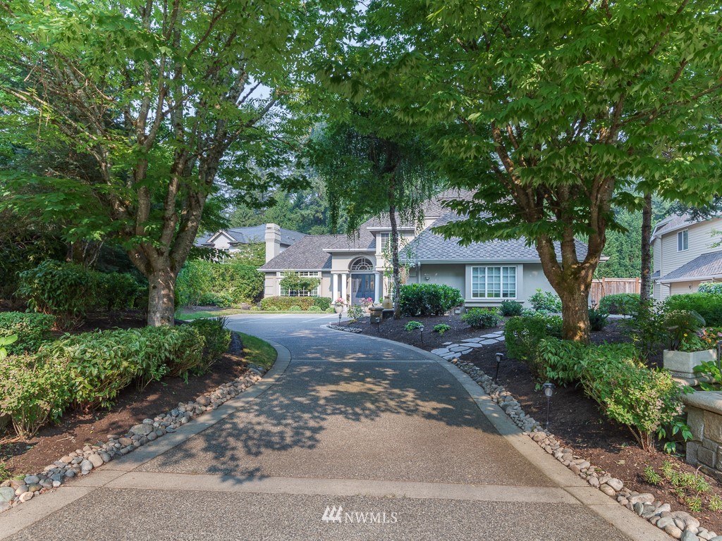 5011 176th Street Southeast Bothell, WA 98012 - Photo 2 of 24