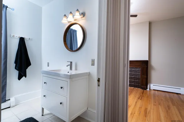 $2,350 | 279.5 Hudson Avenue, Albany, NY 12210