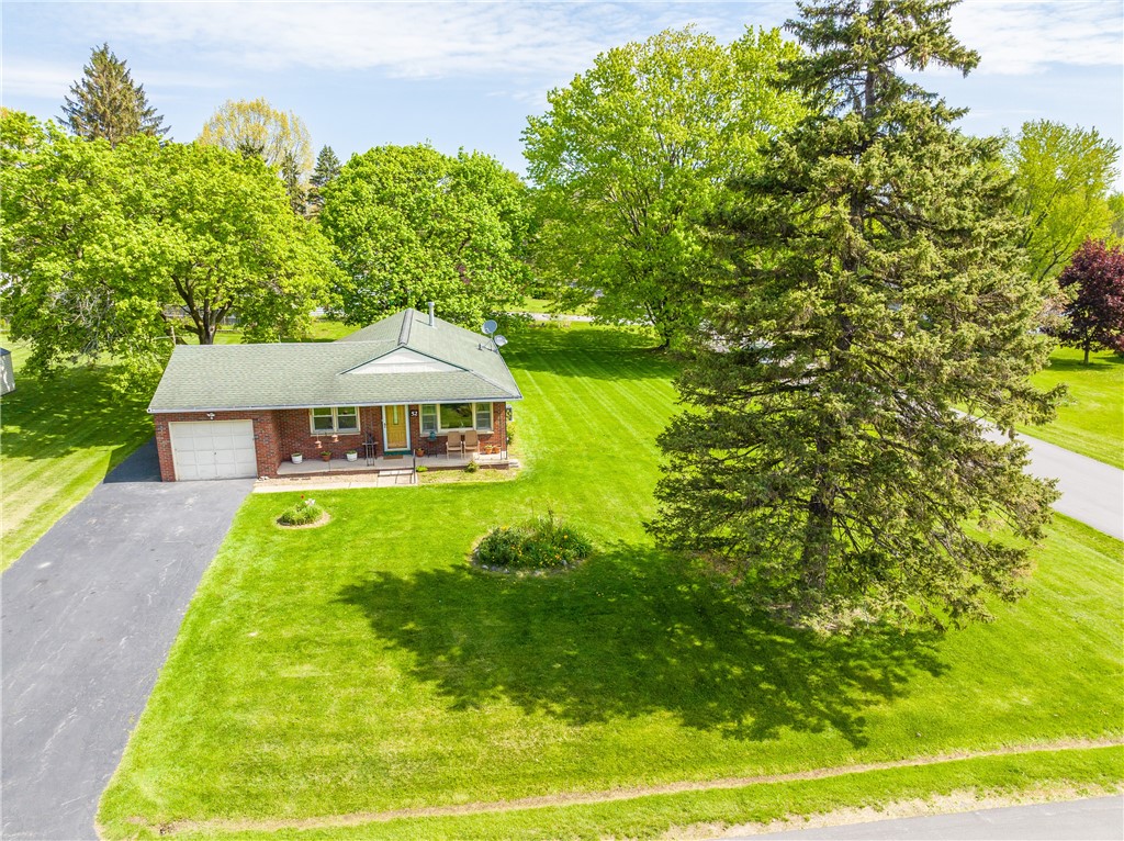 52 Leo Road Henrietta, NY 14623 - Photo 6 of 28