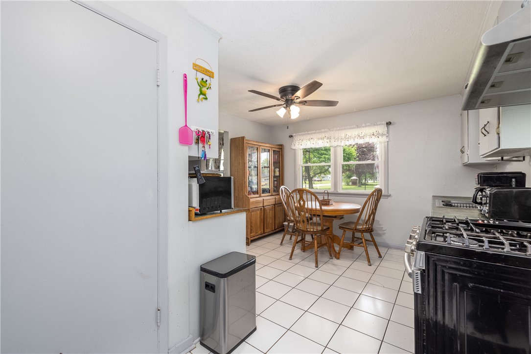 52 Leo Road Henrietta, NY 14623 - Photo 9 of 28