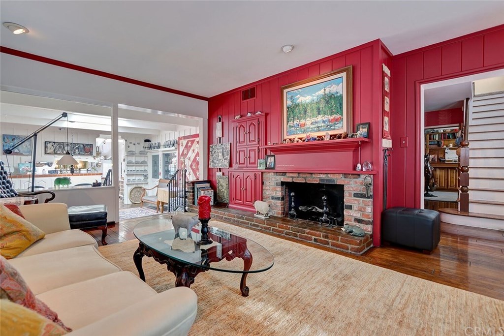 435 29th Street Manhattan Beach, CA 90266 - Photo 6 of 41