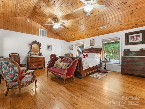 $575,000 | 645 West Fork Creek Road, Saluda, NC 28773