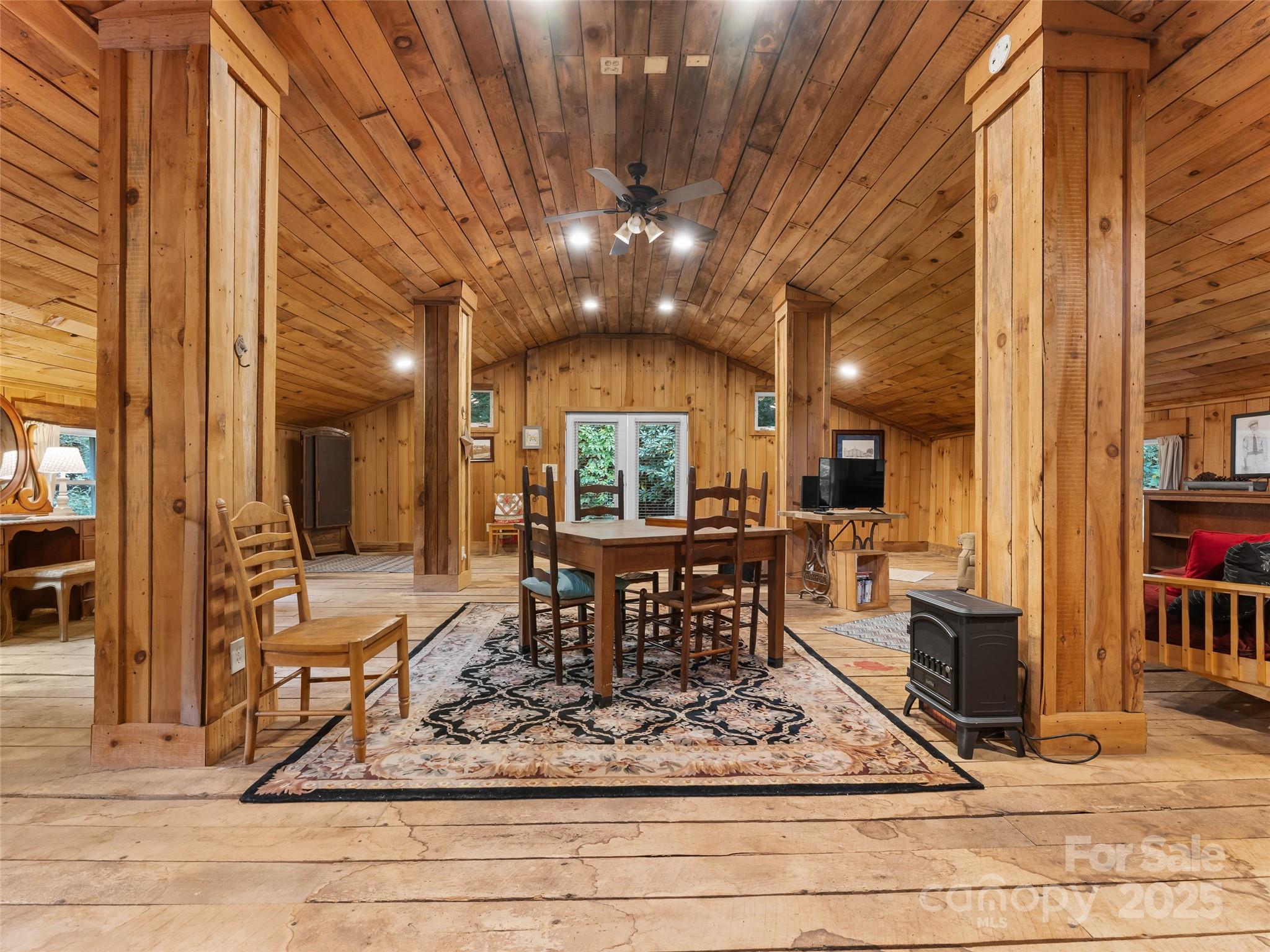 645 West Fork Creek Road Saluda, NC 28773 - Photo 33 of 44