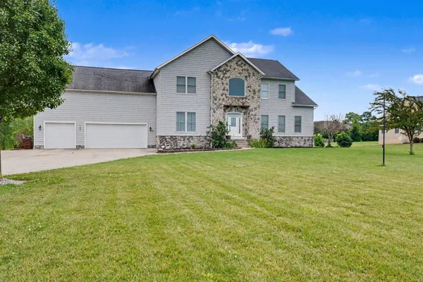 $700,000 | 5866 Lithopolis-Winchester Road, Canal Winchester, OH 43110