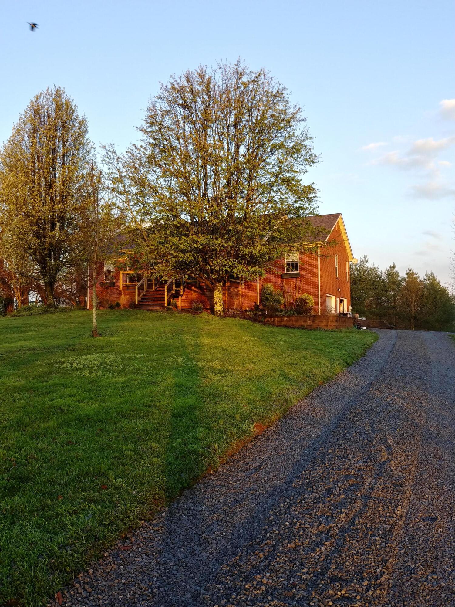1031 Tom Hackley Road Danville, KY 40422 - Photo 2 of 28 photo2