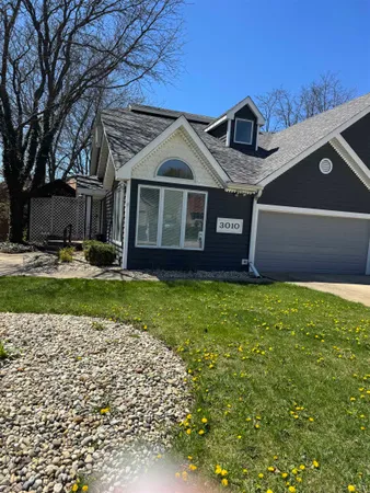 $229,000 | 3010 Carefree Drive, Unit 8A, Rockford, IL 61114