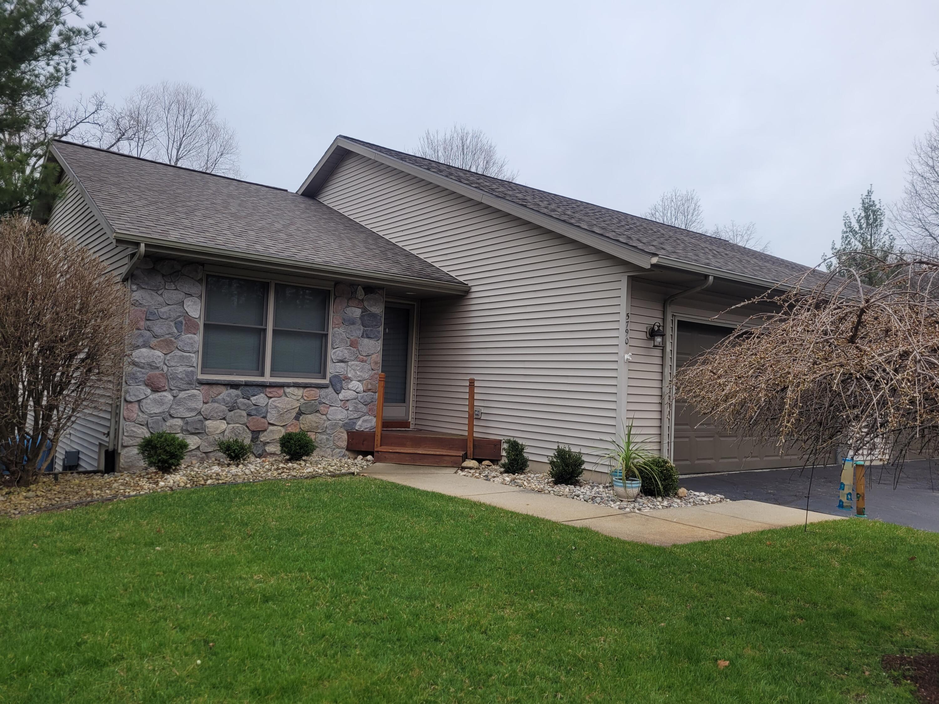 5790 Wood Valley Road Kalamazoo, MI 49009 - Photo 1 of 32 20220420_191214