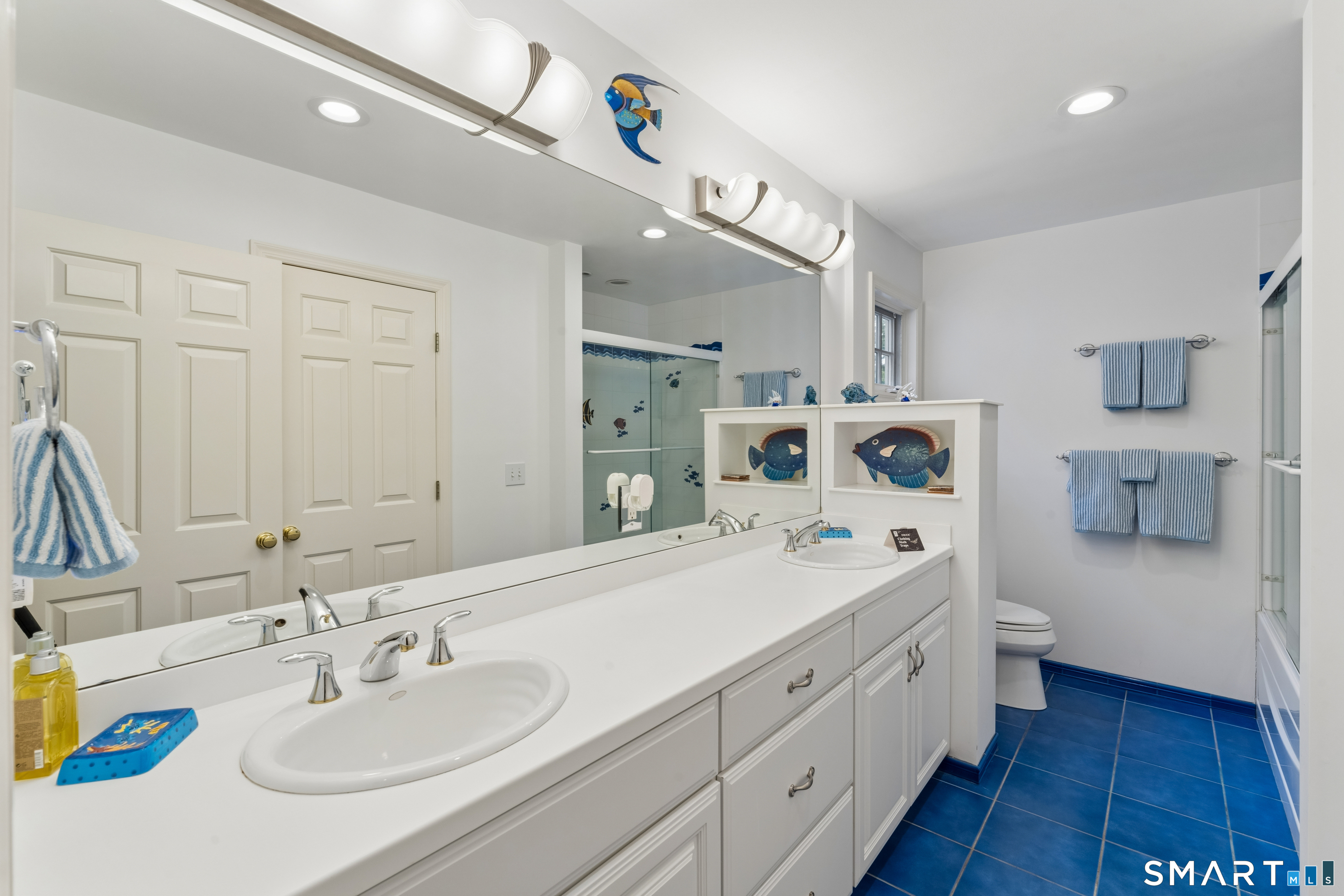 8 Horseshoe Ridge Road Newtown, CT 06482 - Photo 32 of 40