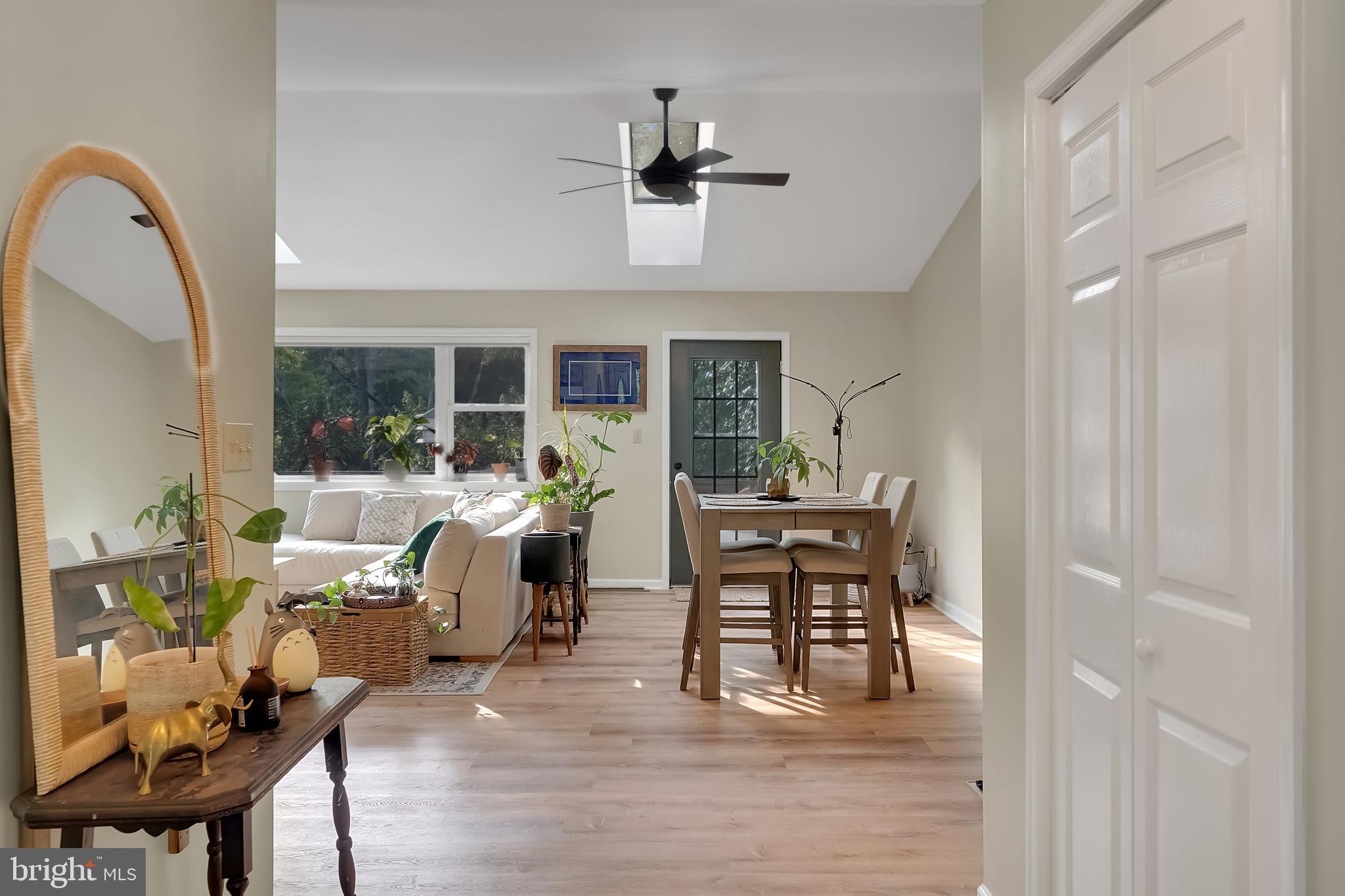 80 Shields Lane Newark, DE 19702 - Photo 4 of 25